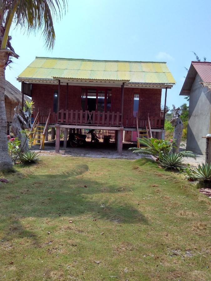 Asari Timo Cottage Каримунджава Екстериор снимка